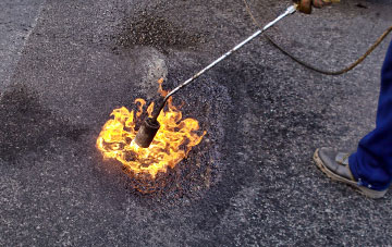 Llwyndafydd flat roofing repairs